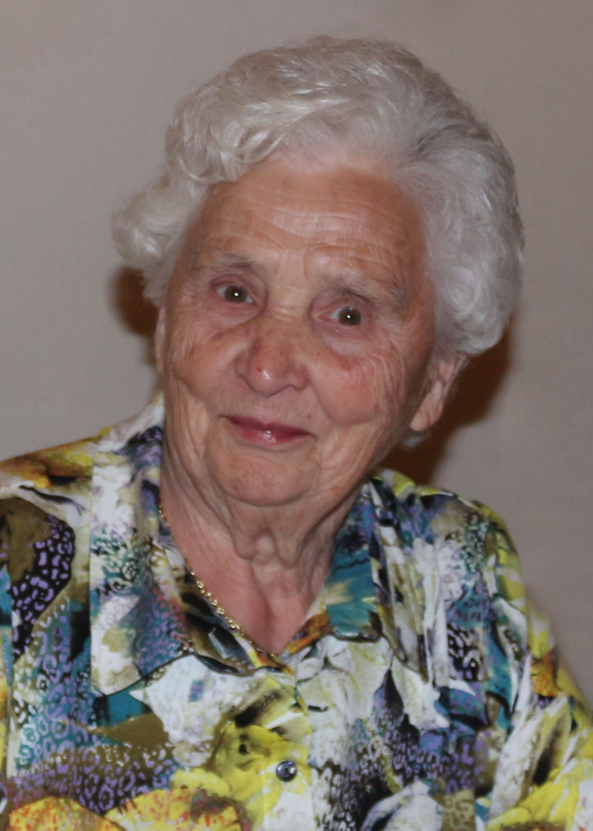 Theresia Holzbauer (90)