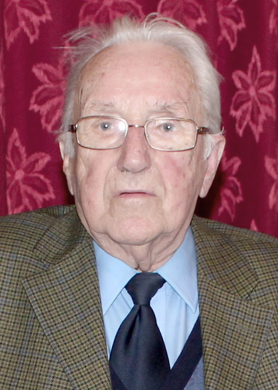 Anton Senft (95)