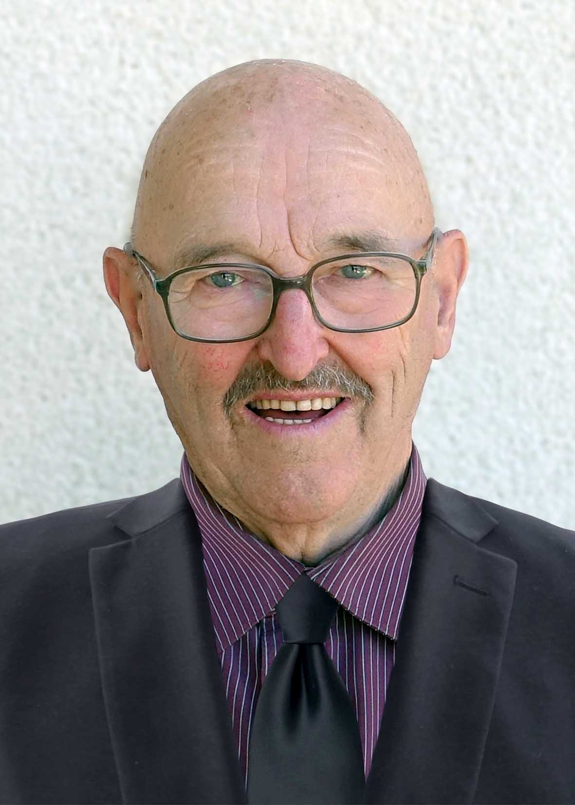 Werner Strobel (82)