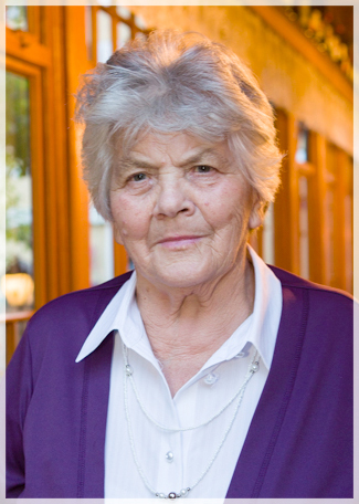 Maria Ponweiser (84)