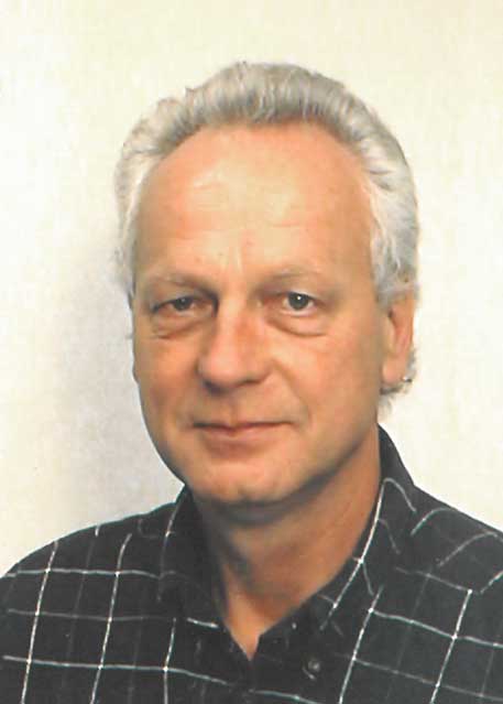 Alfred Scholz (71)