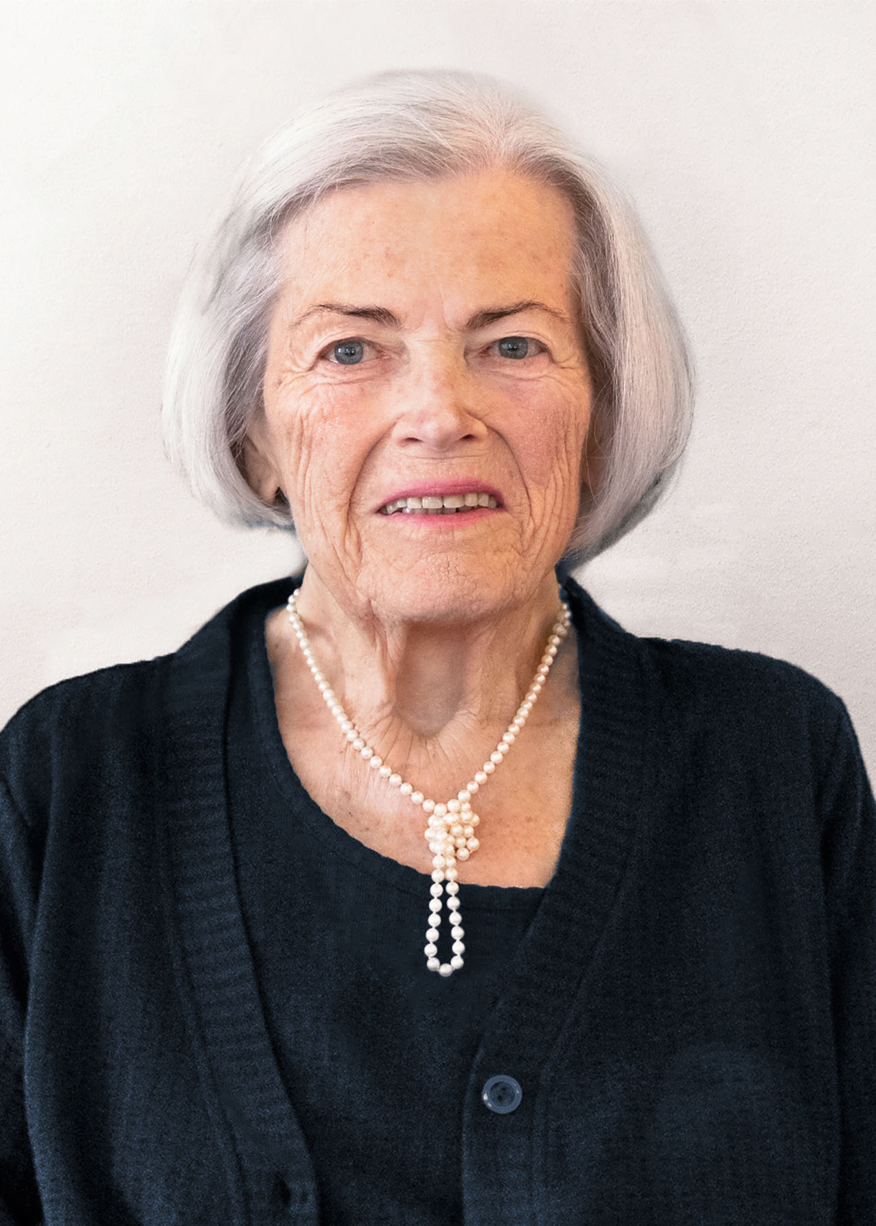 Erna Steiner (84)