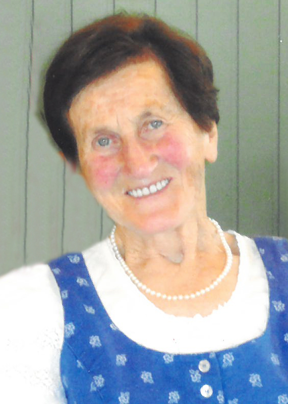 Elisabeth Tanzl (89)